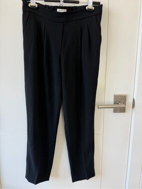 Babaton Black Pleated Women's Trousers